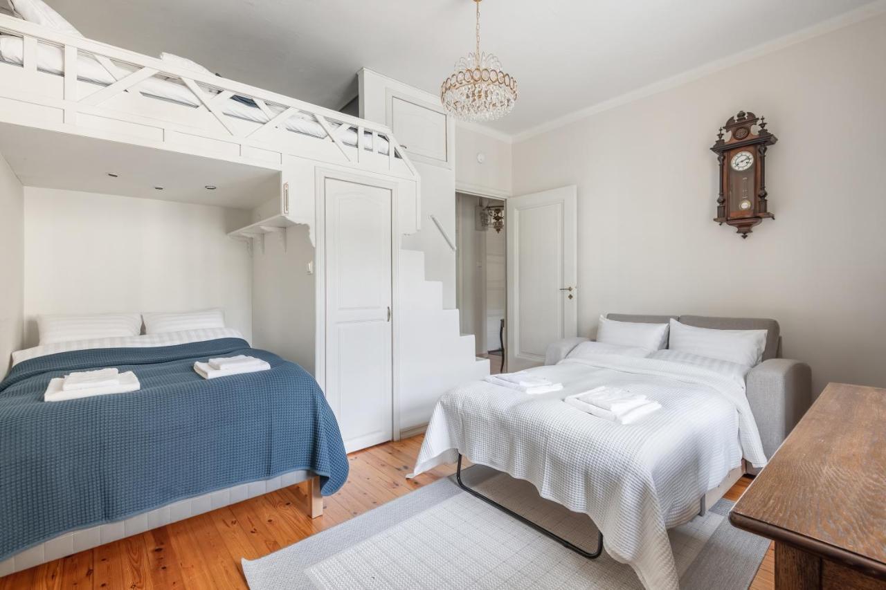 Wehost Spacious Studio For 5 With A Kitchen Helsinki Bagian luar foto